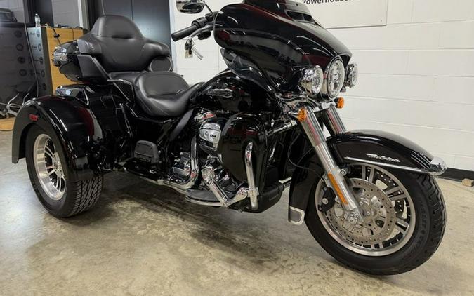 2021 Harley-Davidson Trike FLHTCUTG - Tri Glide Ultra