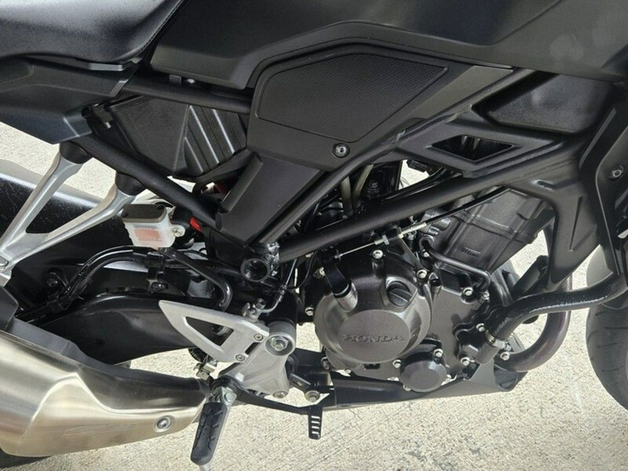 2023 Honda CB300R ABS