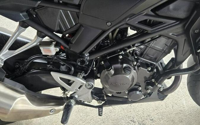 2023 Honda CB300R ABS