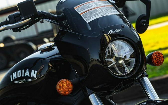 2025 Indian Sport Scout Limited Black Metallic