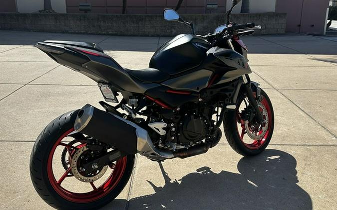 2025 Kawasaki Z500 SE ABS