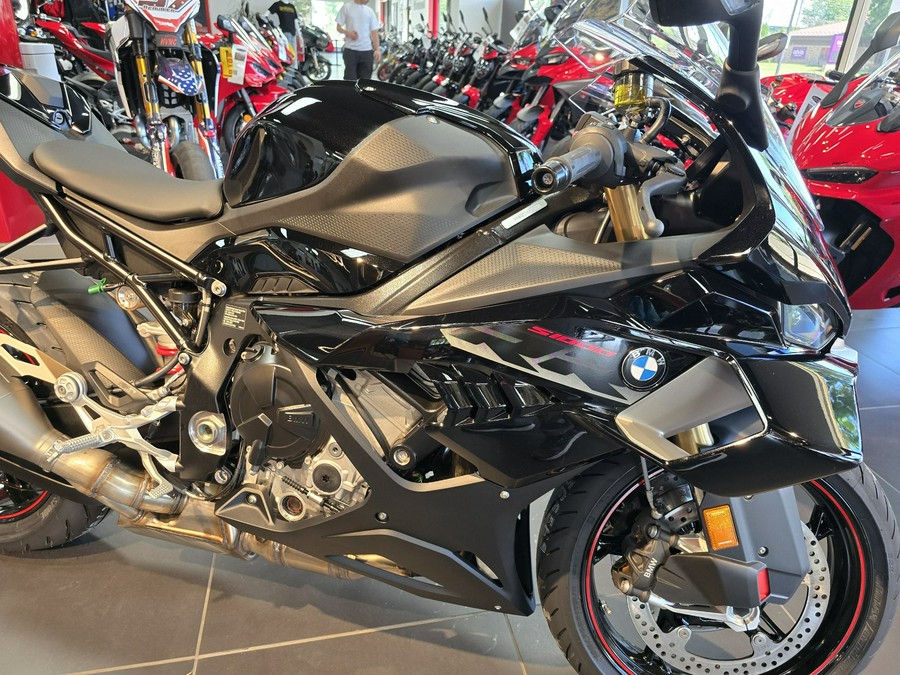 2026 BMW S 1000 RR