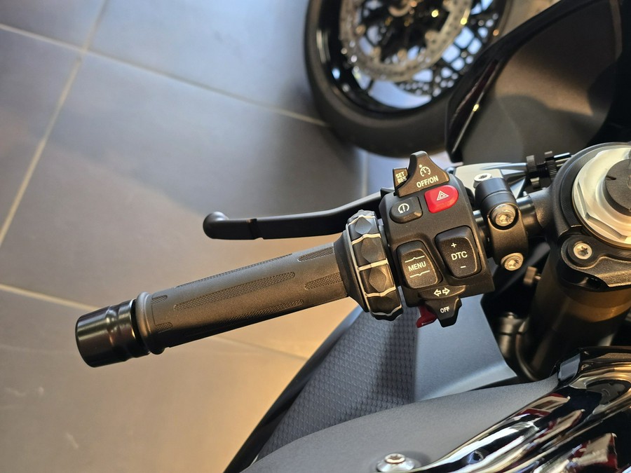 2026 BMW S 1000 RR