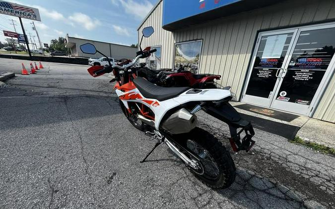 2026 KTM 690 Enduro R