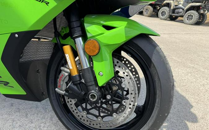 2026 Kawasaki Ninja® ZX™-10R Base
