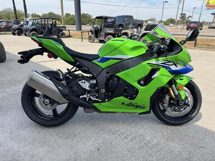 2026 Kawasaki Ninja® ZX™-10R Base
