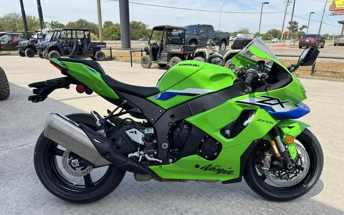 2026 Kawasaki Ninja® ZX™-10R Base