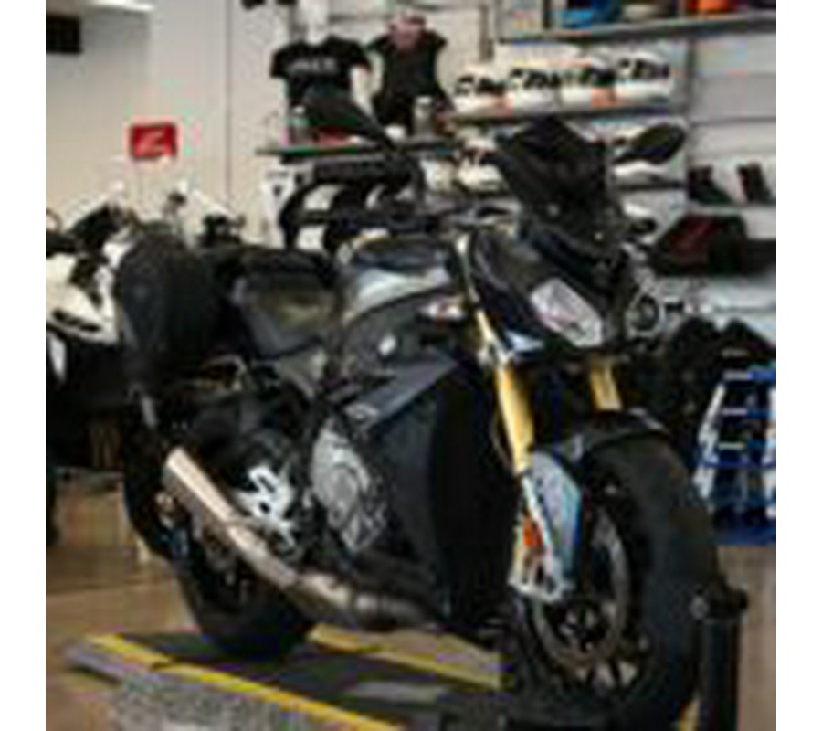 2015 BMW S1000R