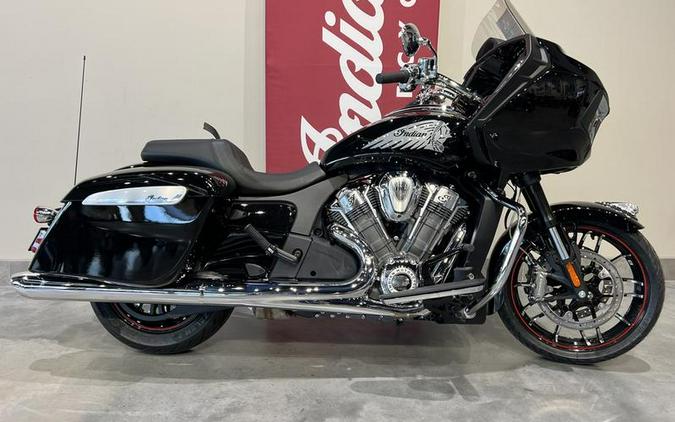 2023 Indian Motorcycle® Challenger® Limited Black Metallic