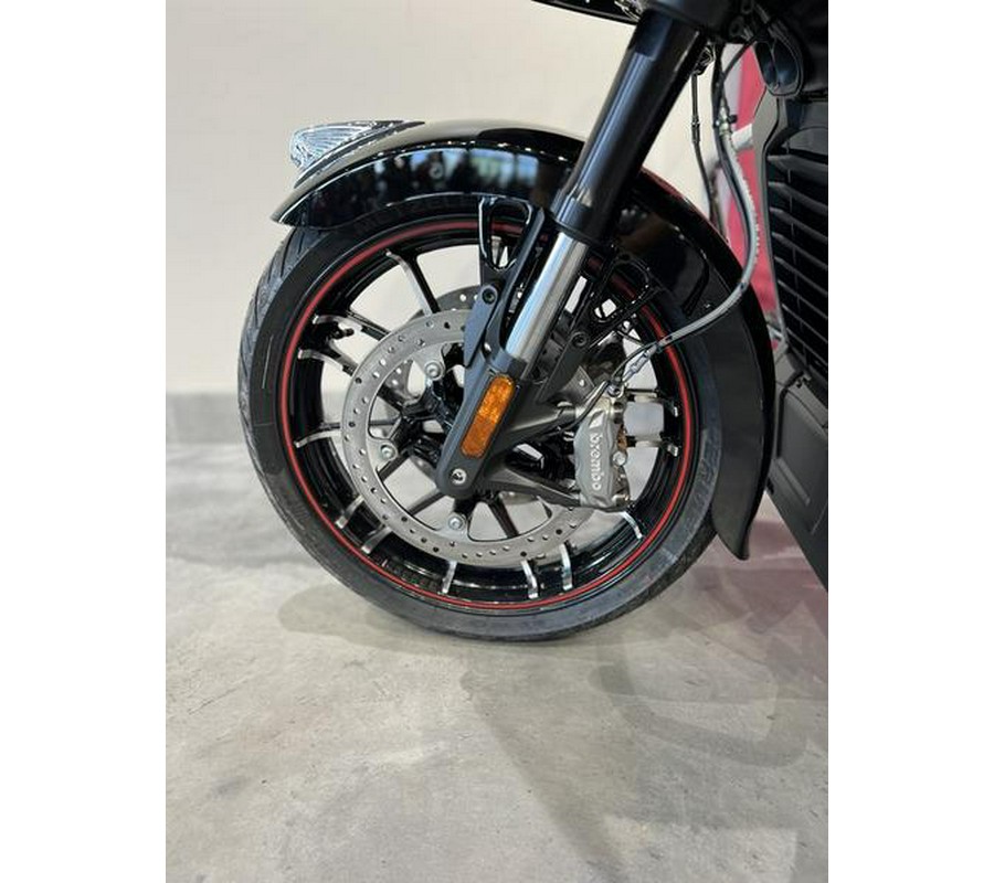 2023 Indian Motorcycle® Challenger® Limited Black Metallic