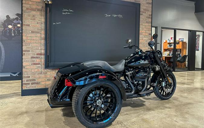 2024 Harley-Davidson Freewheeler