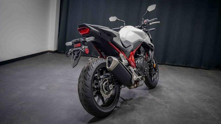 2025 Honda® CB750 Hornet