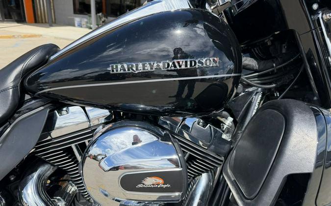 2015 Harley-Davidson® FLHTK - Ultra Limited