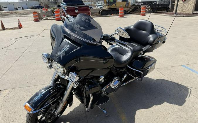 2015 Harley-Davidson® FLHTK - Ultra Limited