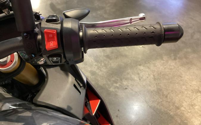 2023 APRILIA Tuono V4 1100