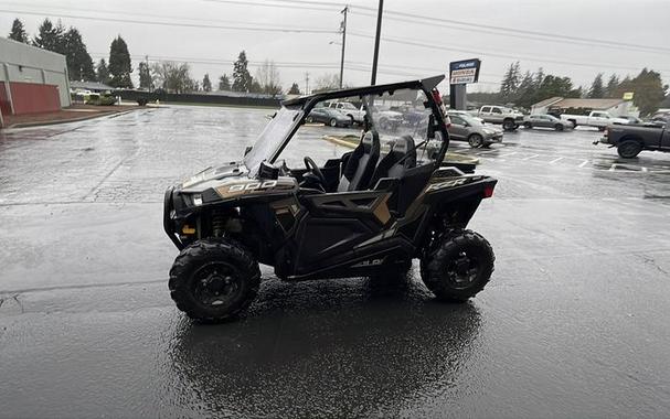 2018 Polaris® RZR® 900 EPS Titanium Metallic