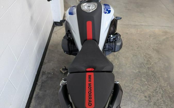 2026 BMW R 1300 R Performance