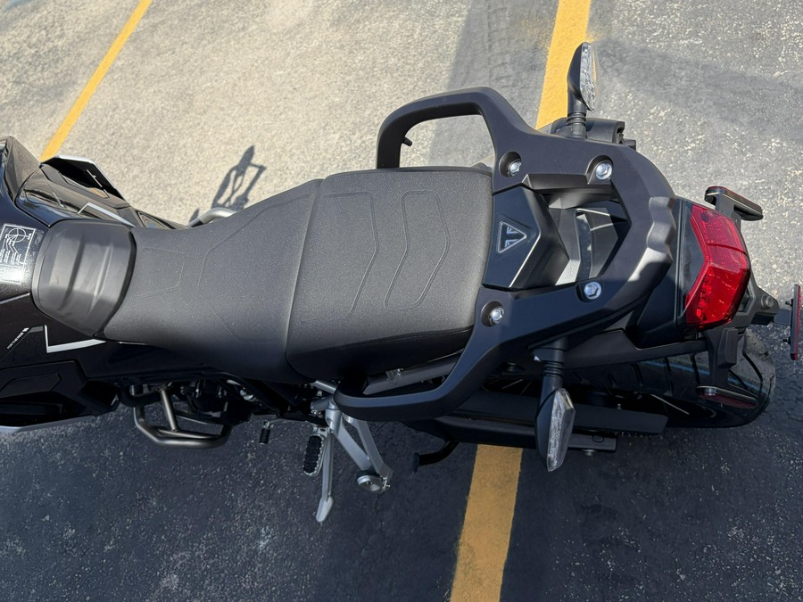 2025 Triumph Tiger