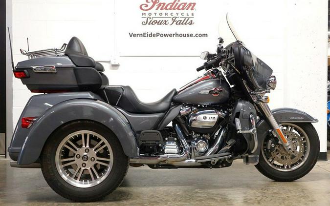 2022 Harley-Davidson FLHTCUTG - Tri Glide Ultra