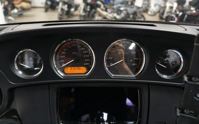 2022 Harley-Davidson FLHTCUTG - Tri Glide Ultra