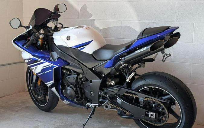 Used 2014 Yamaha YZF 1000 R1
