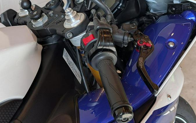 Used 2014 Yamaha YZF 1000 R1