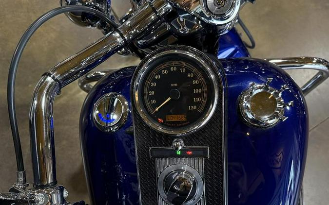 2007 Harley-Davidson® FLHRC - Road King® Classic