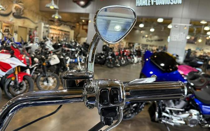 2007 Harley-Davidson® FLHRC - Road King® Classic