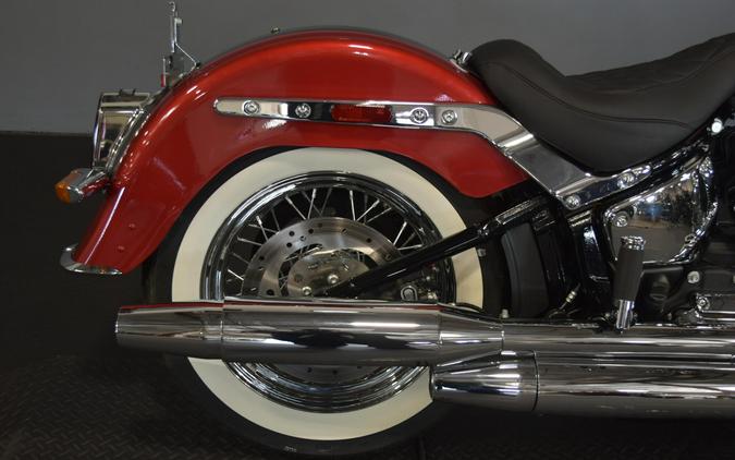 2019 Harley-Davidson Deluxe Wicked Red/Twisted Cherry