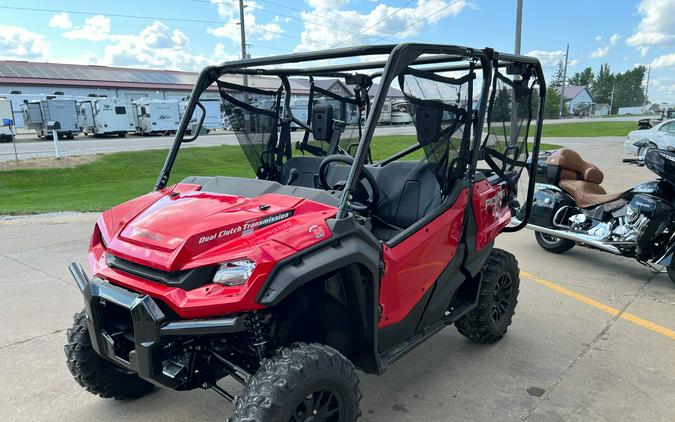 2024 Honda Pioneer 1000-5 Deluxe