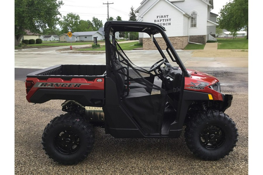 2025 Polaris Industries Ranger XP® 1000 Premium- SUNSET RED