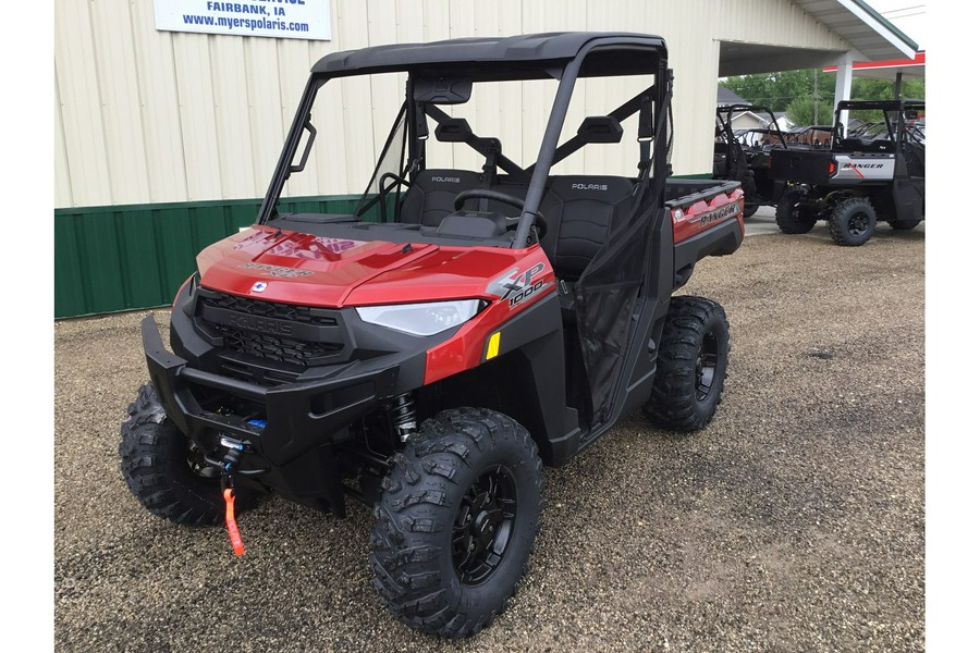 2025 Polaris Industries Ranger XP® 1000 Premium- SUNSET RED