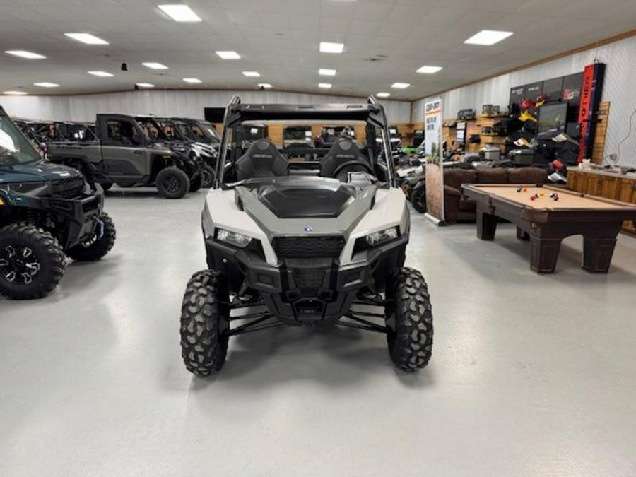 2026 Polaris® General 1000 Sport