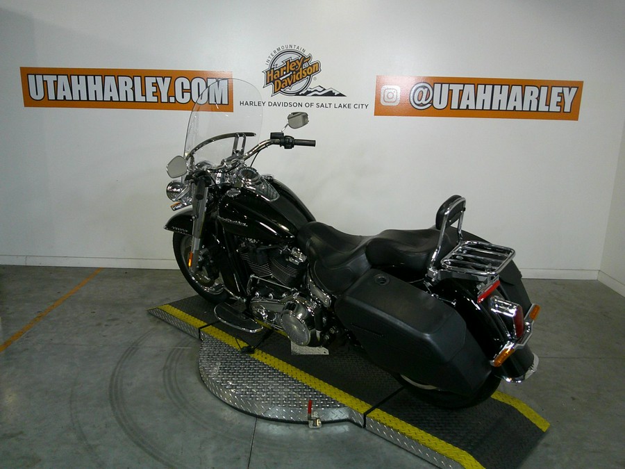 2018 Harley-Davidson Softail® Deluxe 107