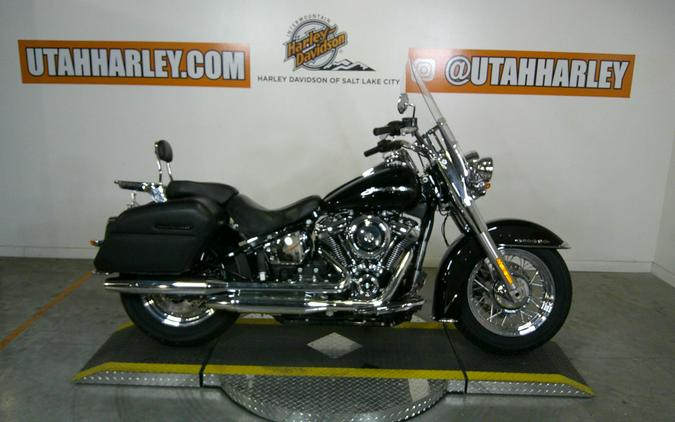 2018 Harley-Davidson Softail® Deluxe 107