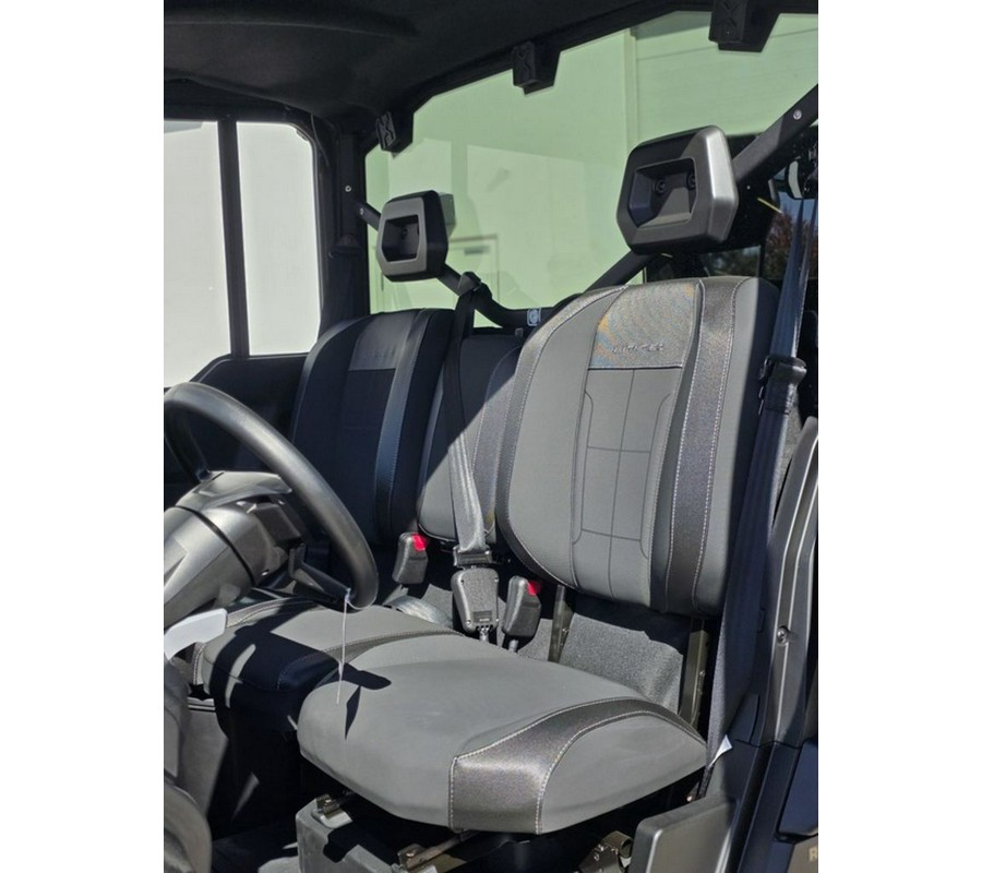 2026 Can-Am® Defender Limited HD11