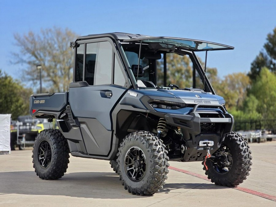 2026 Can-Am® Defender Limited HD11