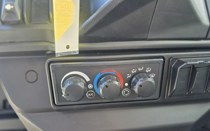 2026 Can-Am® Defender Limited HD11