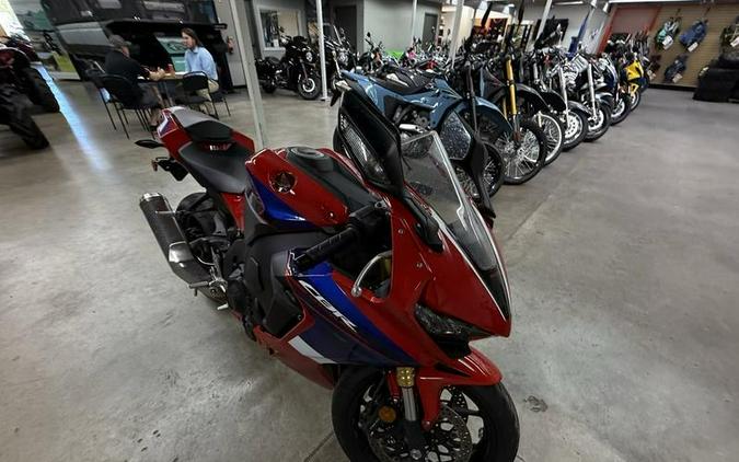 2022 Honda® CBR1000RRN