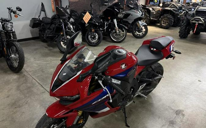 2022 Honda® CBR1000RRN