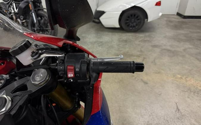 2022 Honda® CBR1000RRN