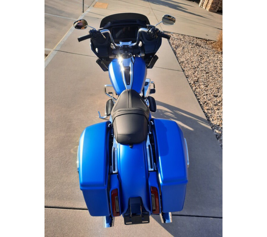 2026 Harley-Davidson® Road Glide® Aurora Blue Denim Chrome Trim