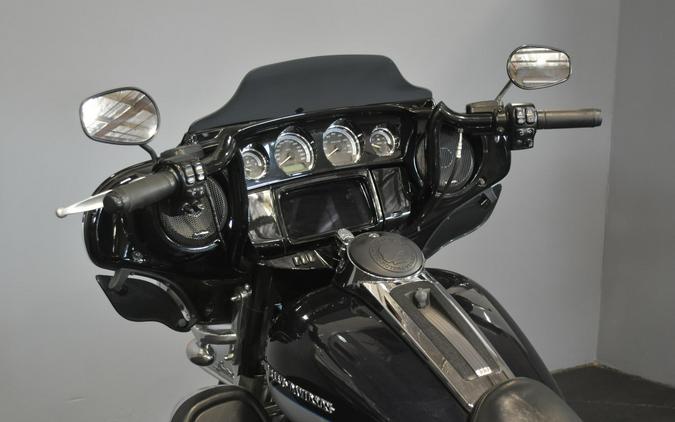 2019 Harley-Davidson Ultra Limited Midnight Blue/Barracuda Silver