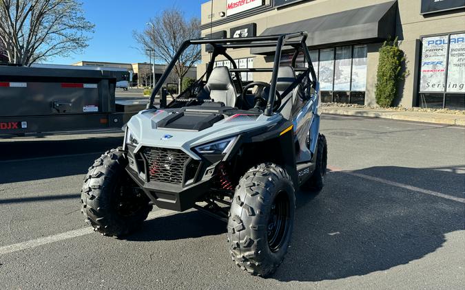 2024 Polaris RZR 200 EFI