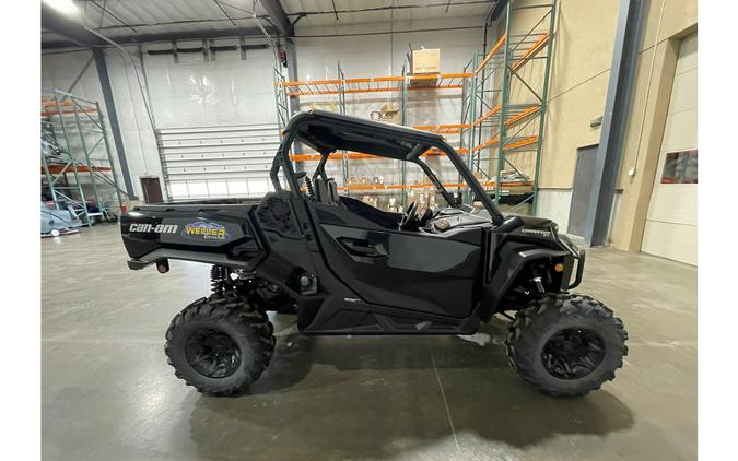 2023 Can-Am Commander XT 700