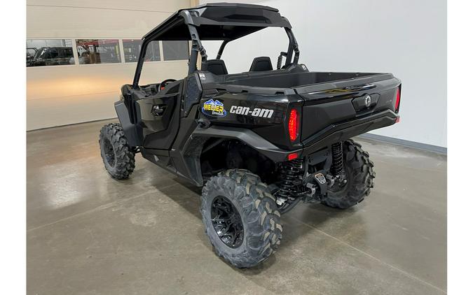 2023 Can-Am Commander XT 700