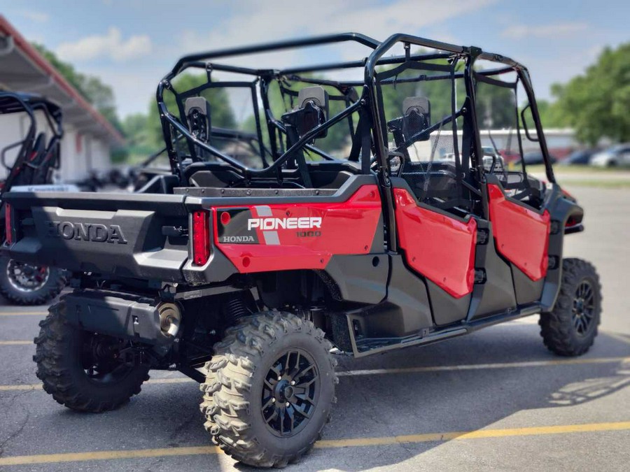 2023 Honda Pioneer 1000-6 Crew Deluxe