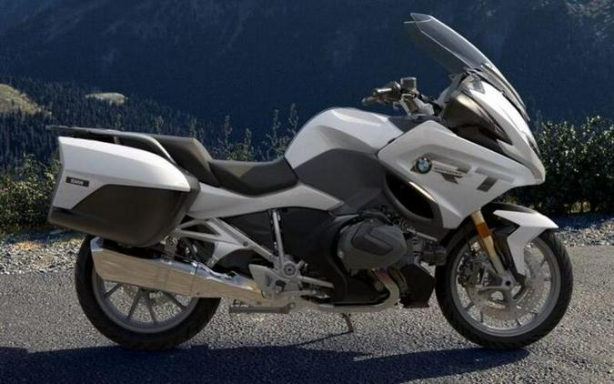 2024 BMW R 1250 RT Alpine White 3