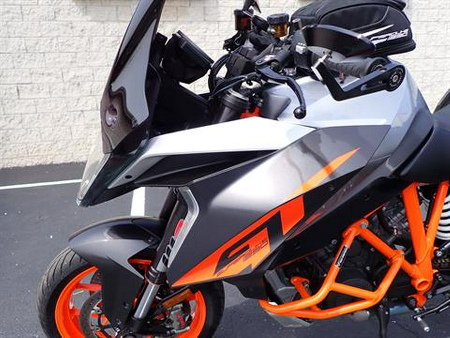 2017 KTM 1290 Super Duke GT