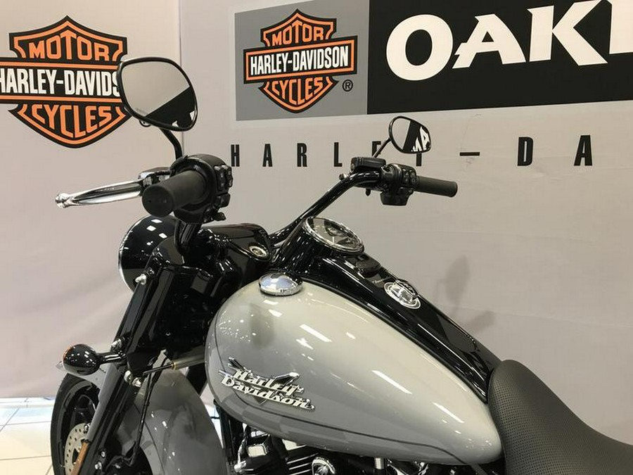 2024 Harley-Davidson® FLRT - Freewheeler®